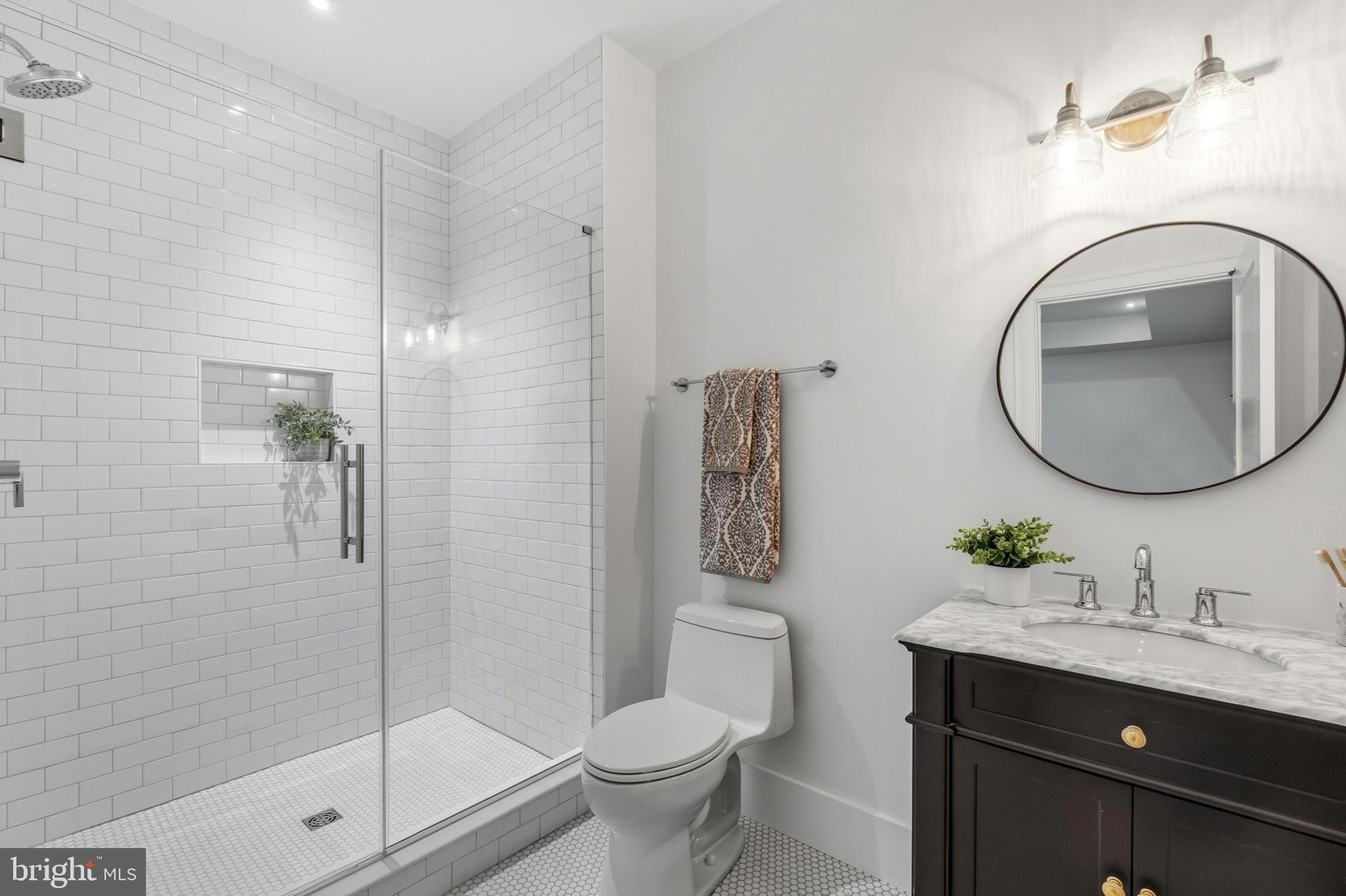 ROSEMONT - Residential