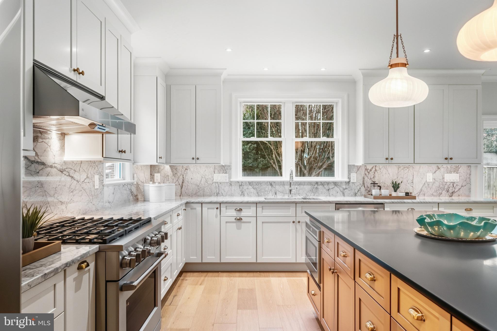 ROSEMONT - Residential