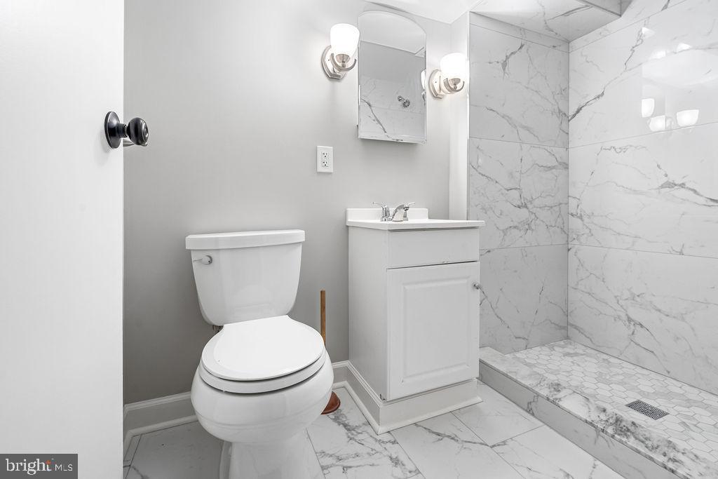 OAKVIEW - Residential