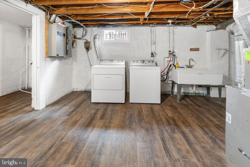 OAKVIEW - Residential