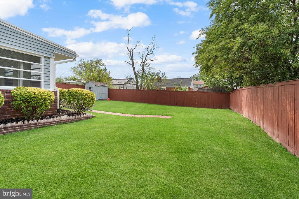 OAKVIEW - Residential