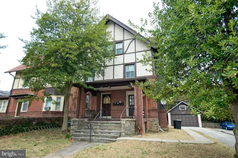 9 Montgomery Avenue, Bala Cynwyd, PA MLS: PAMC2133200