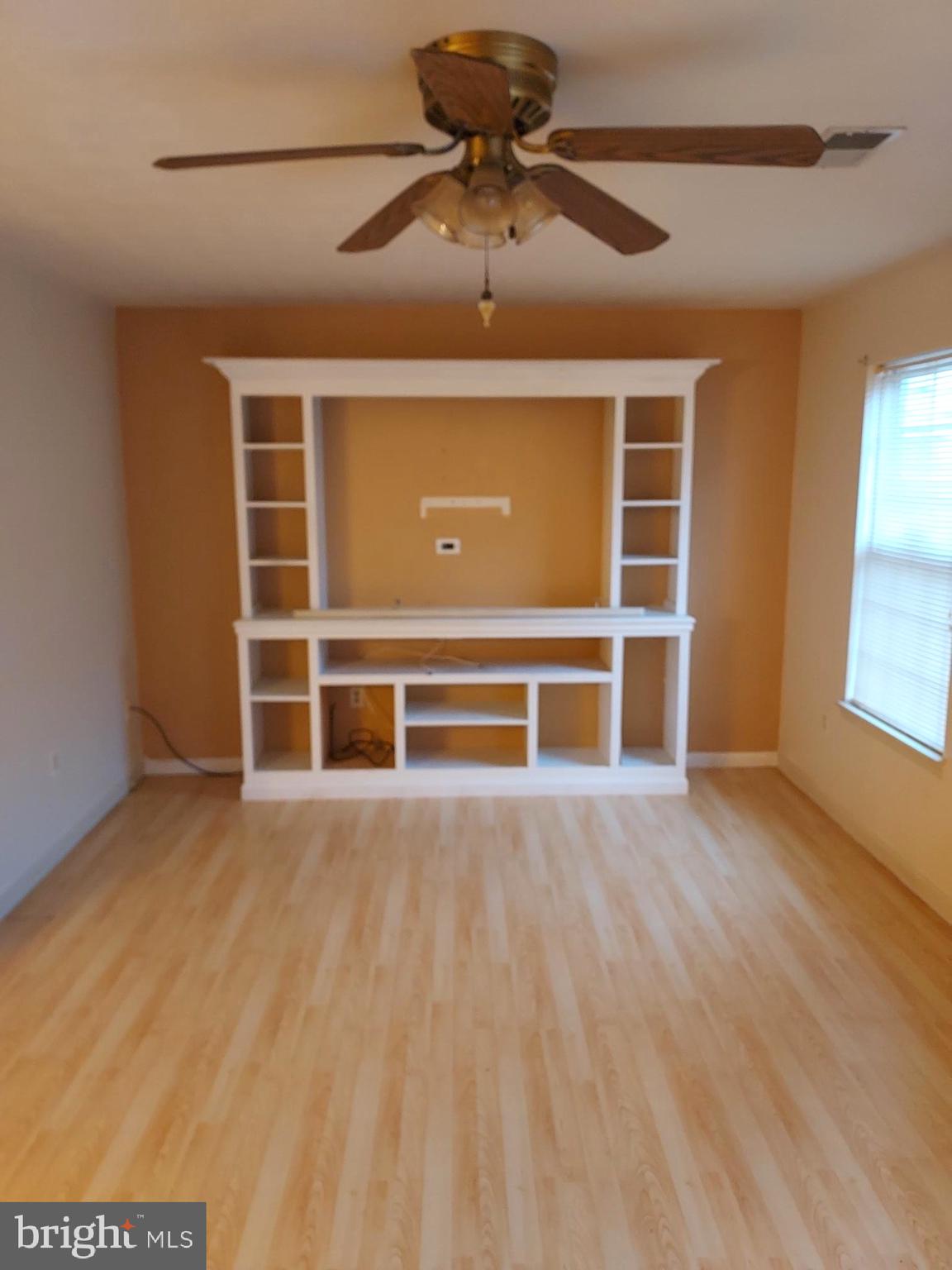 FURNACE HILLS - Residential