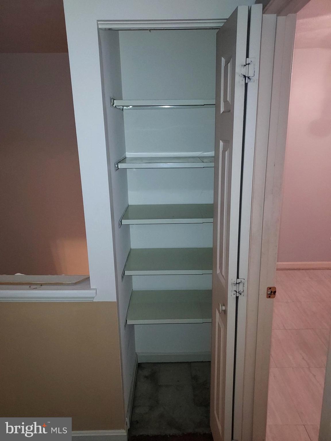 FURNACE HILLS - Residential