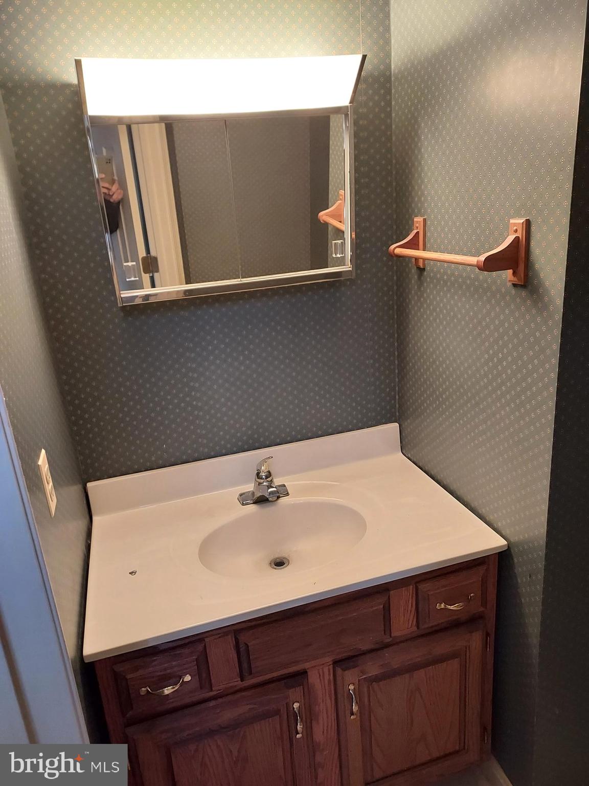 FURNACE HILLS - Residential