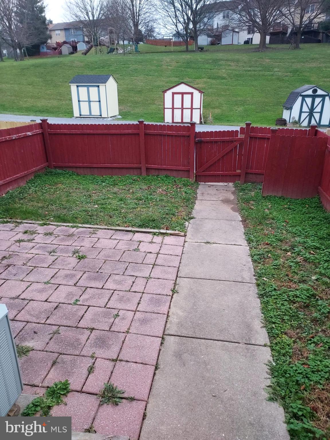 FURNACE HILLS - Residential