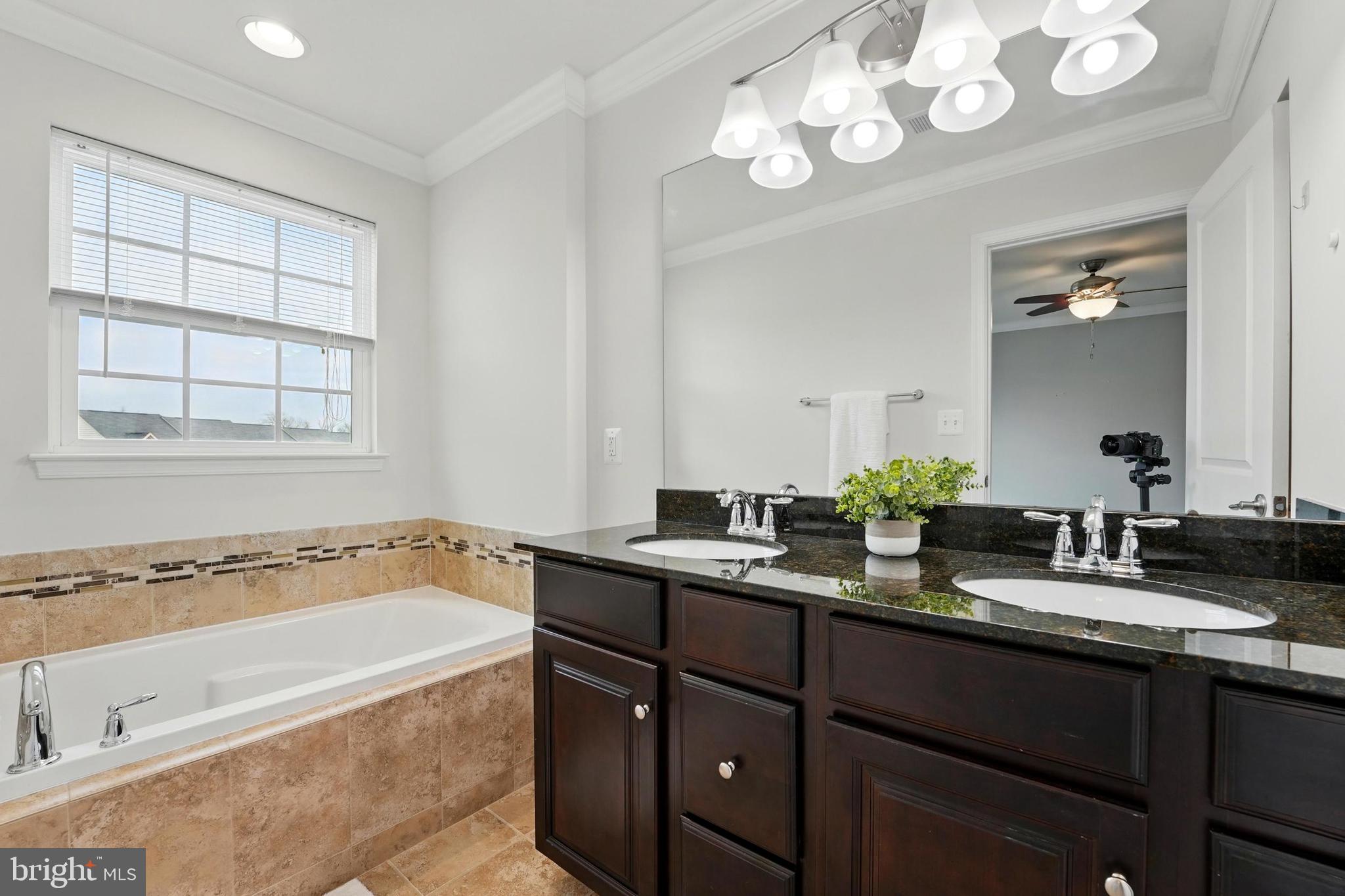 HEATHCOTE COMMONS - Residential