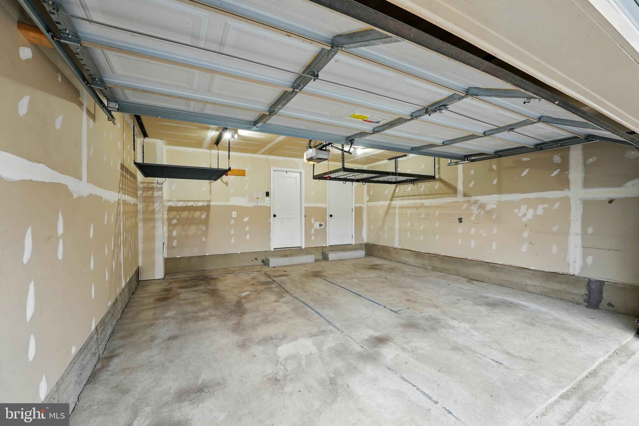 HEATHCOTE COMMONS - Residential