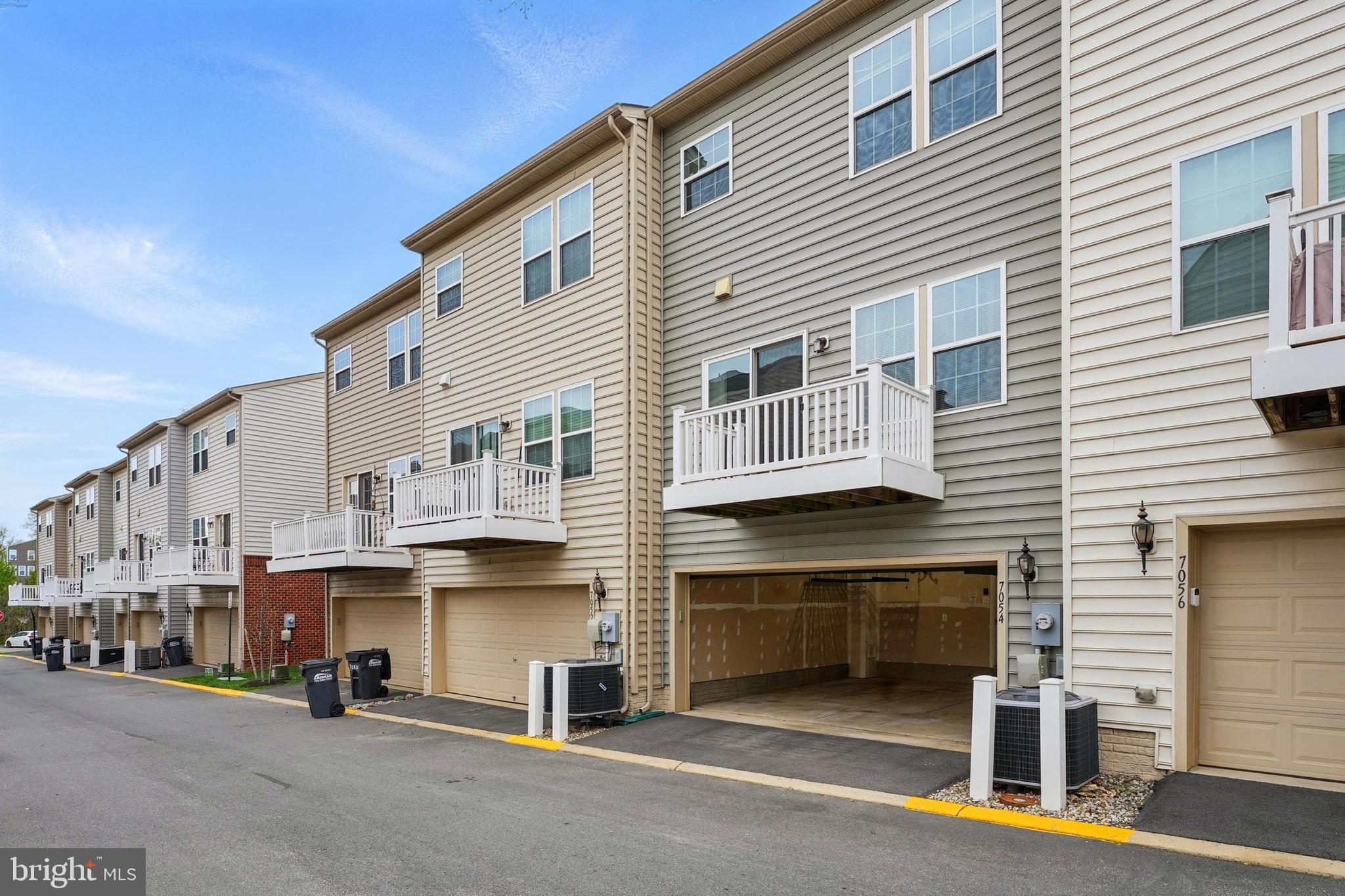 HEATHCOTE COMMONS - Residential