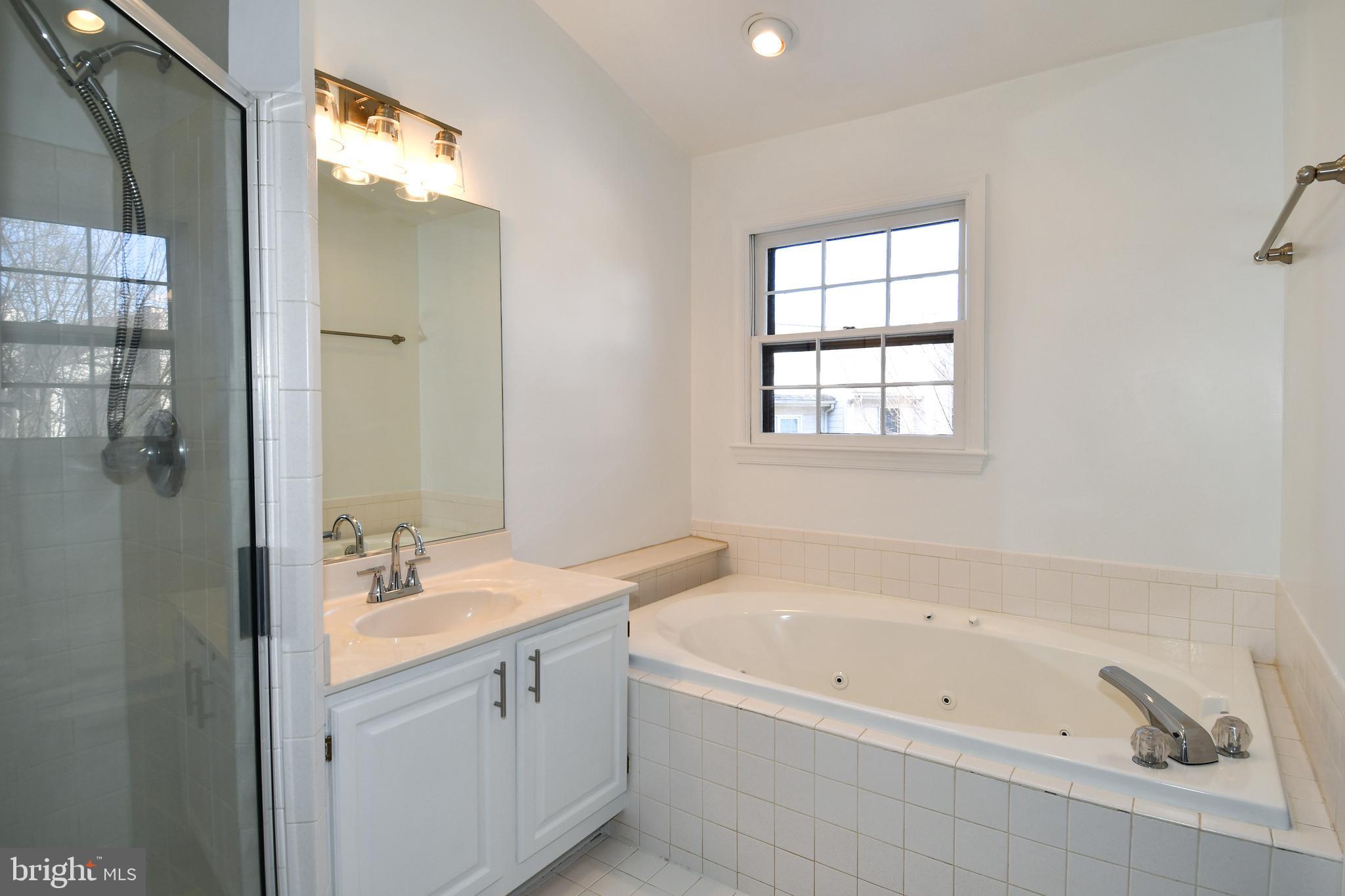 POTOMAC GROVE - Residential