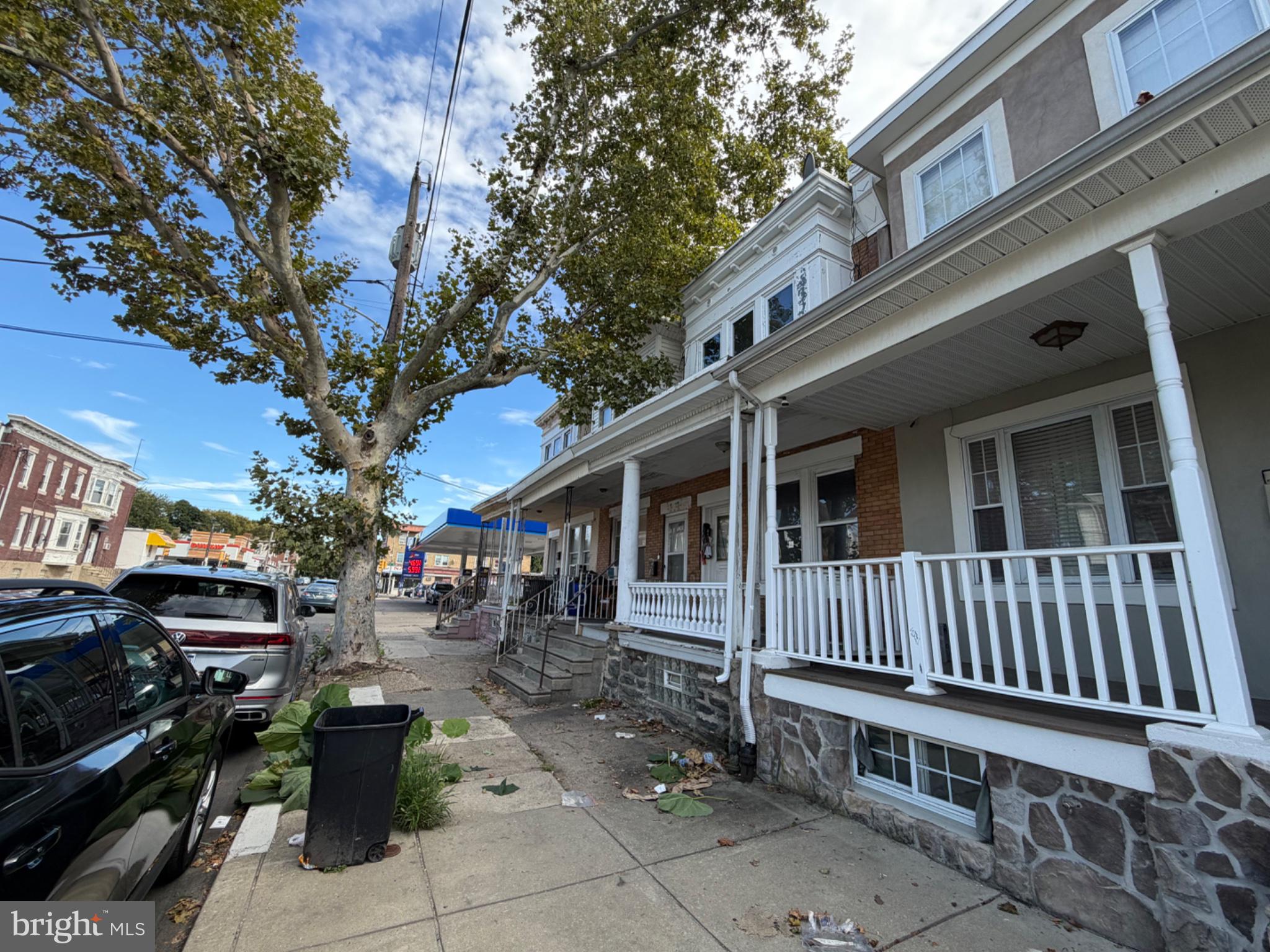 522 W SOMERVILLE AVENUE