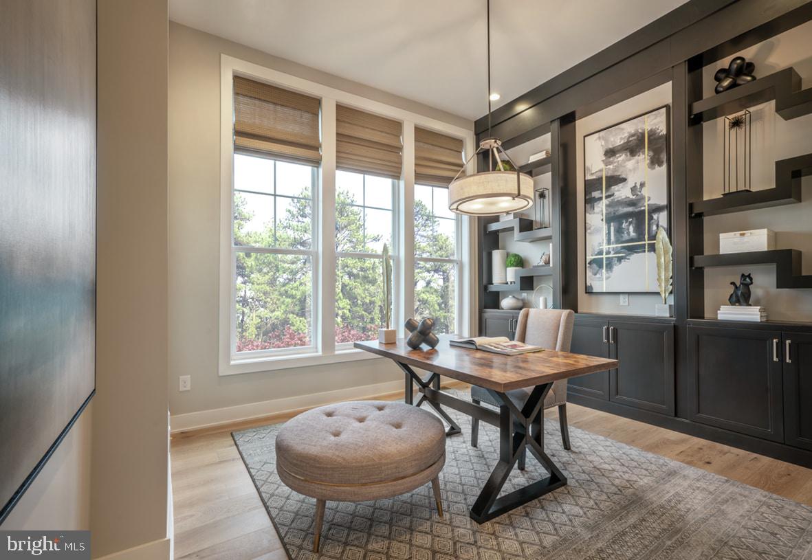 REGENCY AT WATERSIDE - Residential