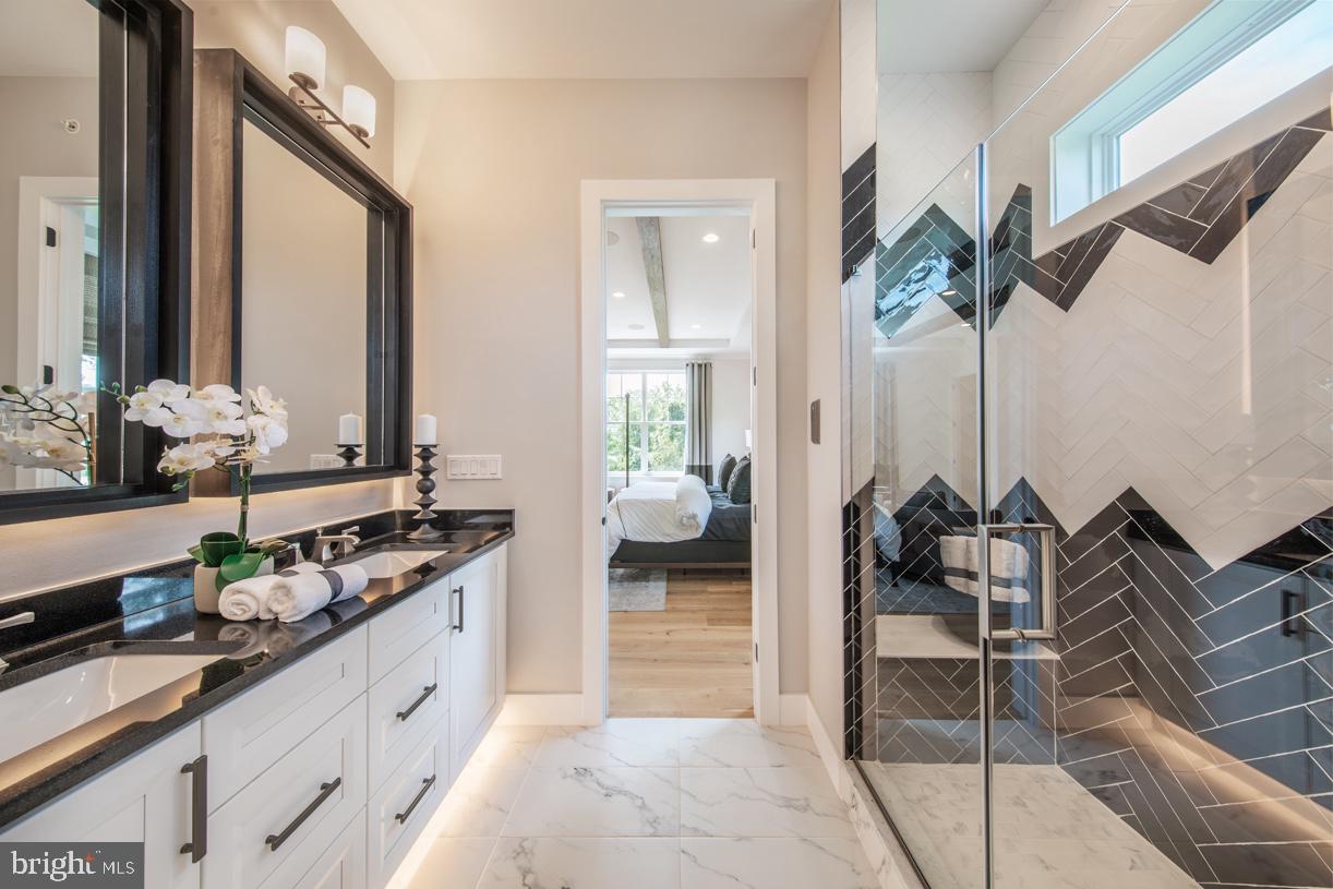 REGENCY AT WATERSIDE - Residential