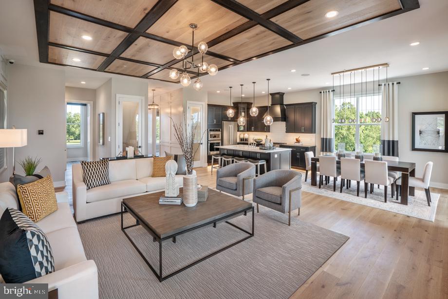 REGENCY AT WATERSIDE - Residential