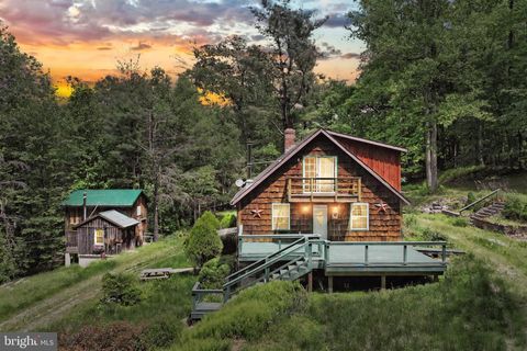 60 FERNWOOD LANE FAIRFIELD PA 17320