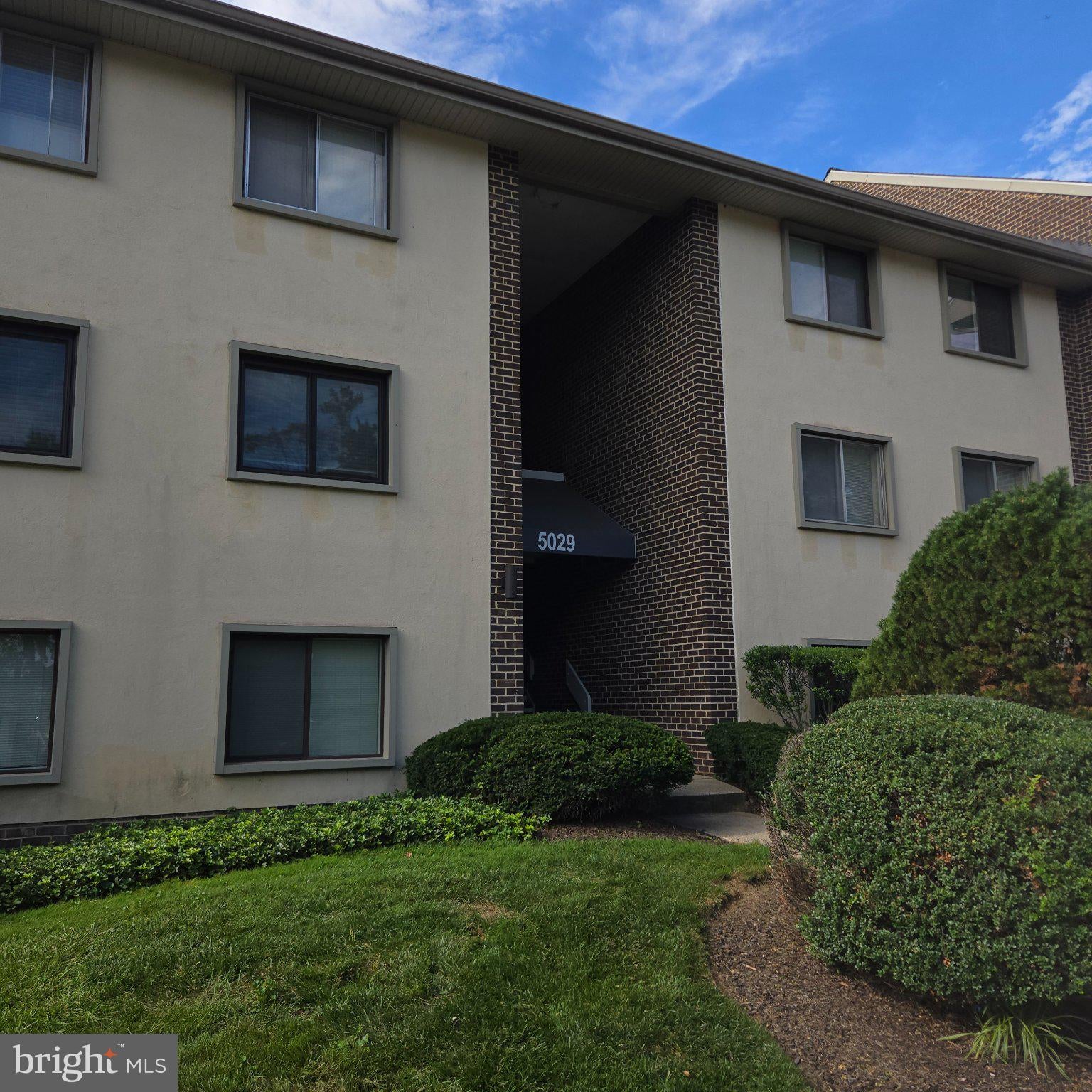 5029 GREEN MOUNTAIN CIRCLE 1
