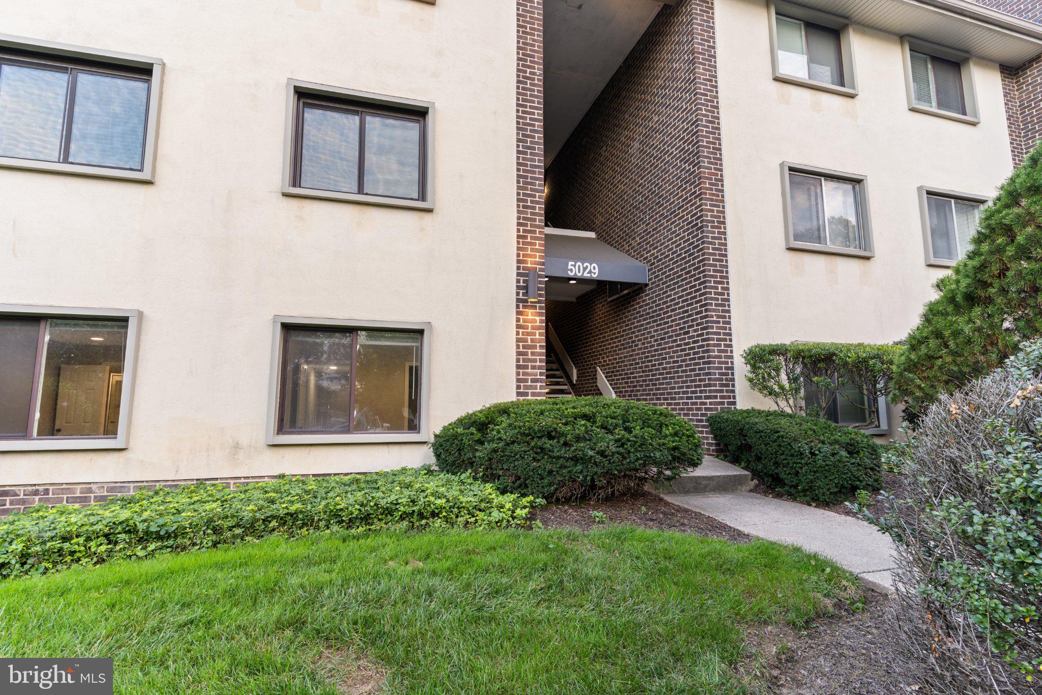 5029 GREEN MOUNTAIN CIRCLE 1
