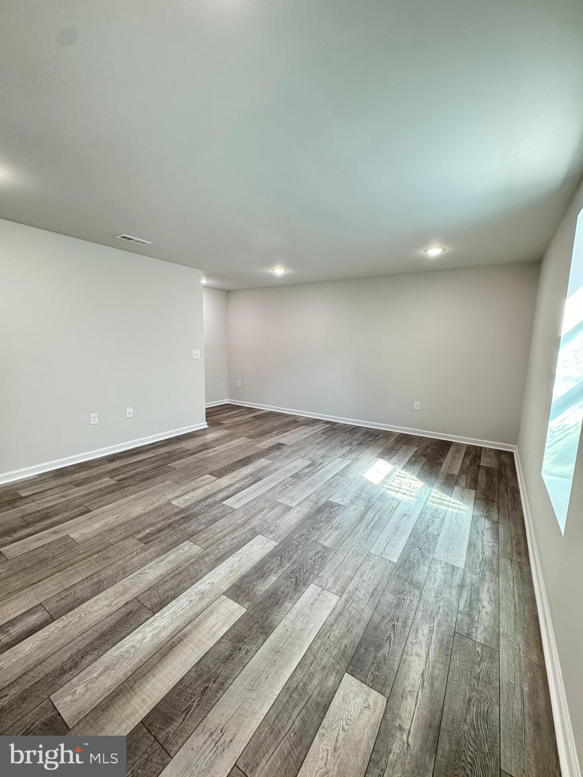 SYLVANIA HEIGHTS - Residential Lease