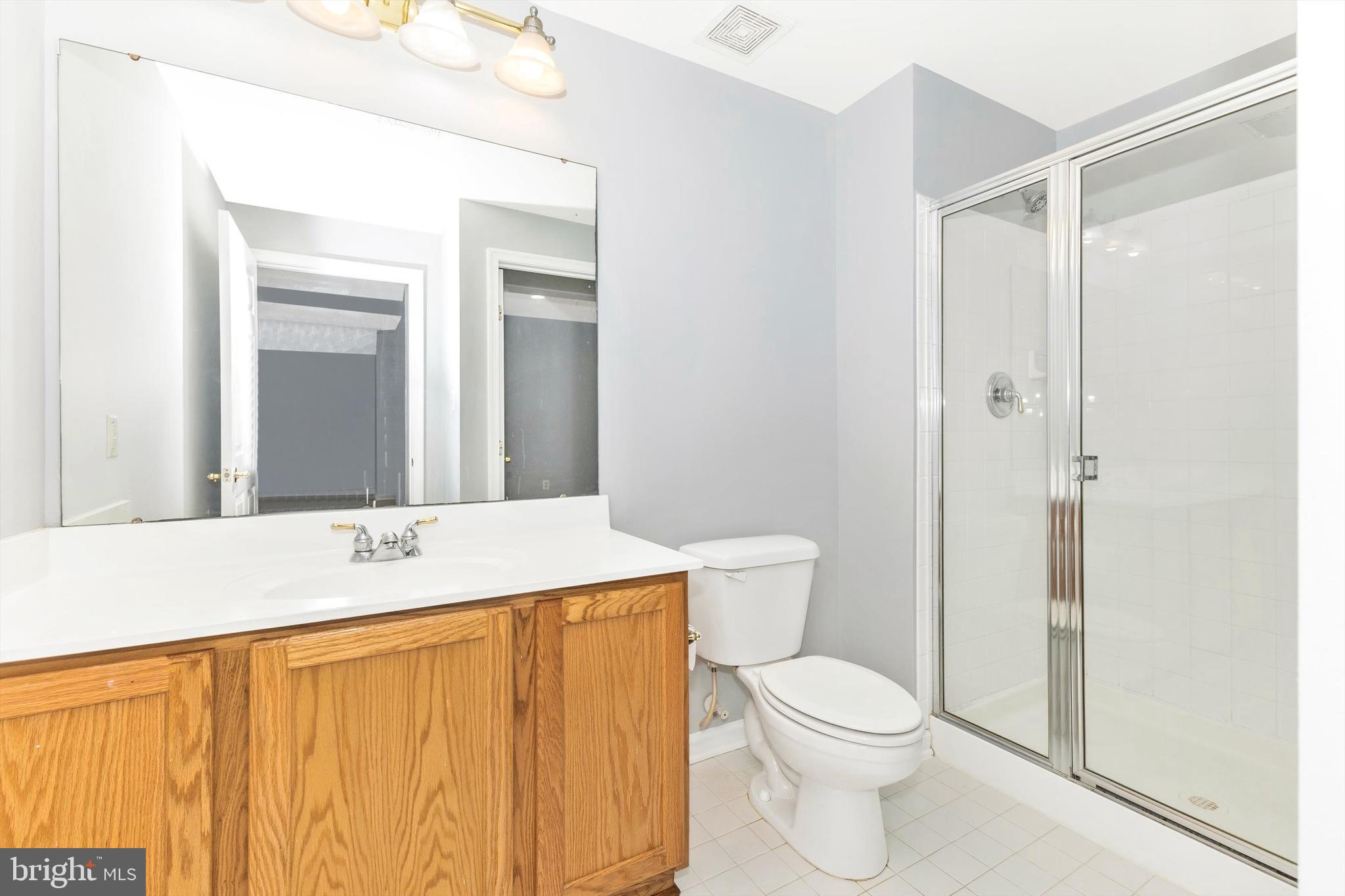 CROSS CREEK CLUB - Residential Lease