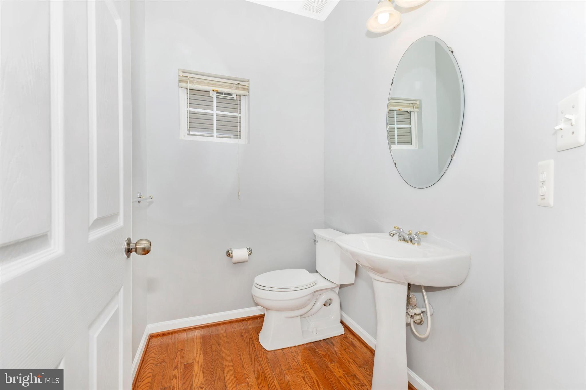 CROSS CREEK CLUB - Residential Lease