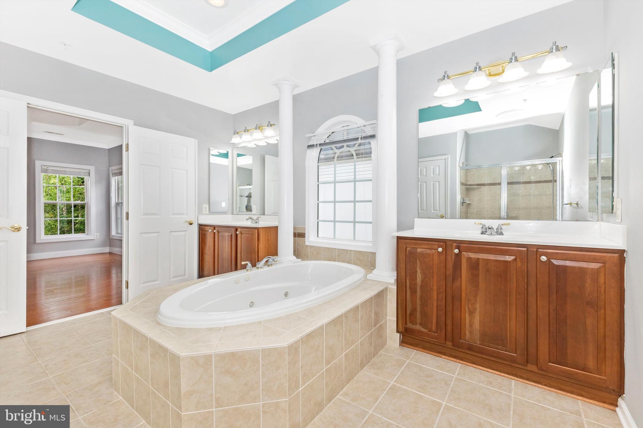 CROSS CREEK CLUB - Residential Lease