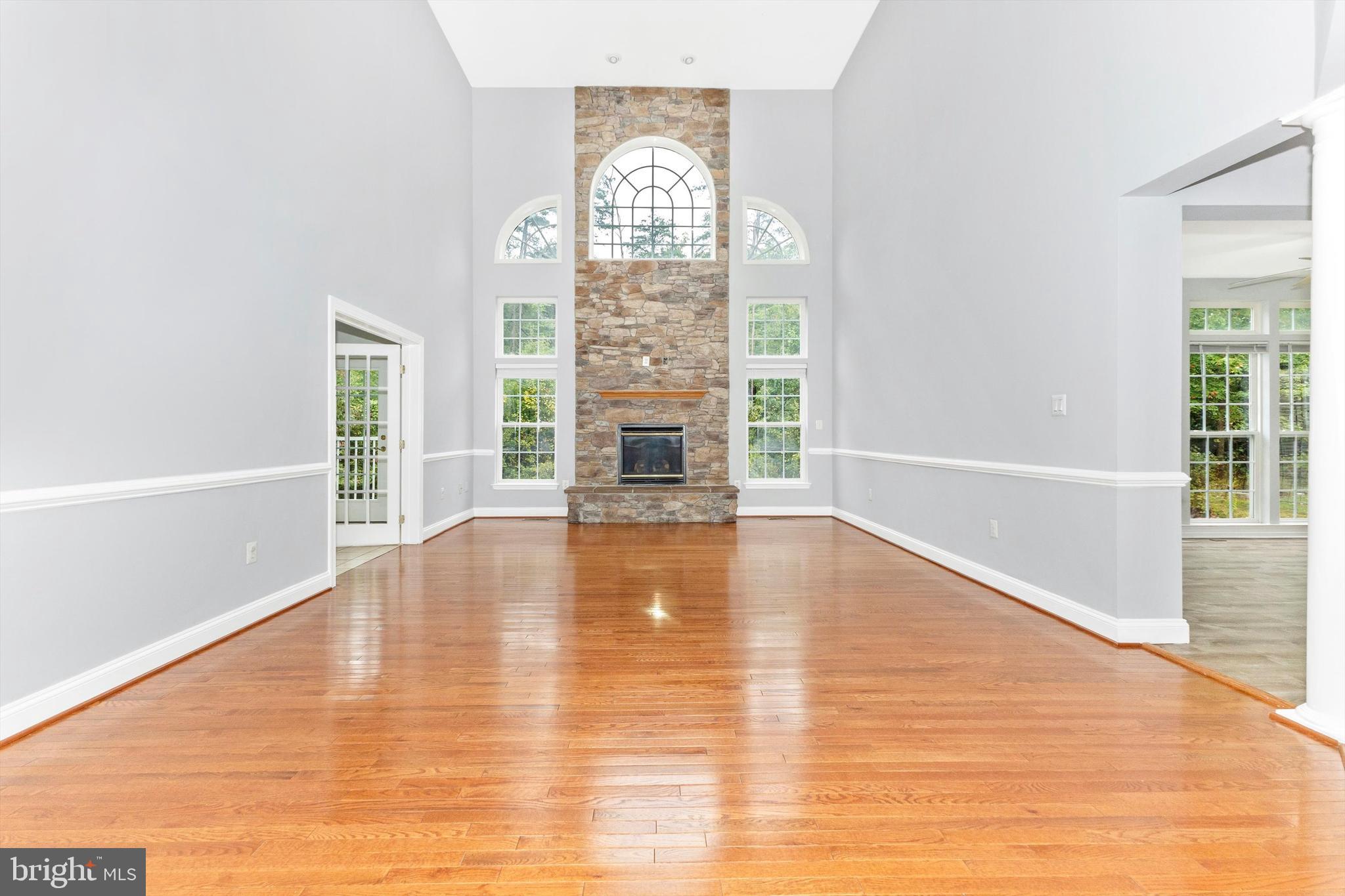 CROSS CREEK CLUB - Residential Lease