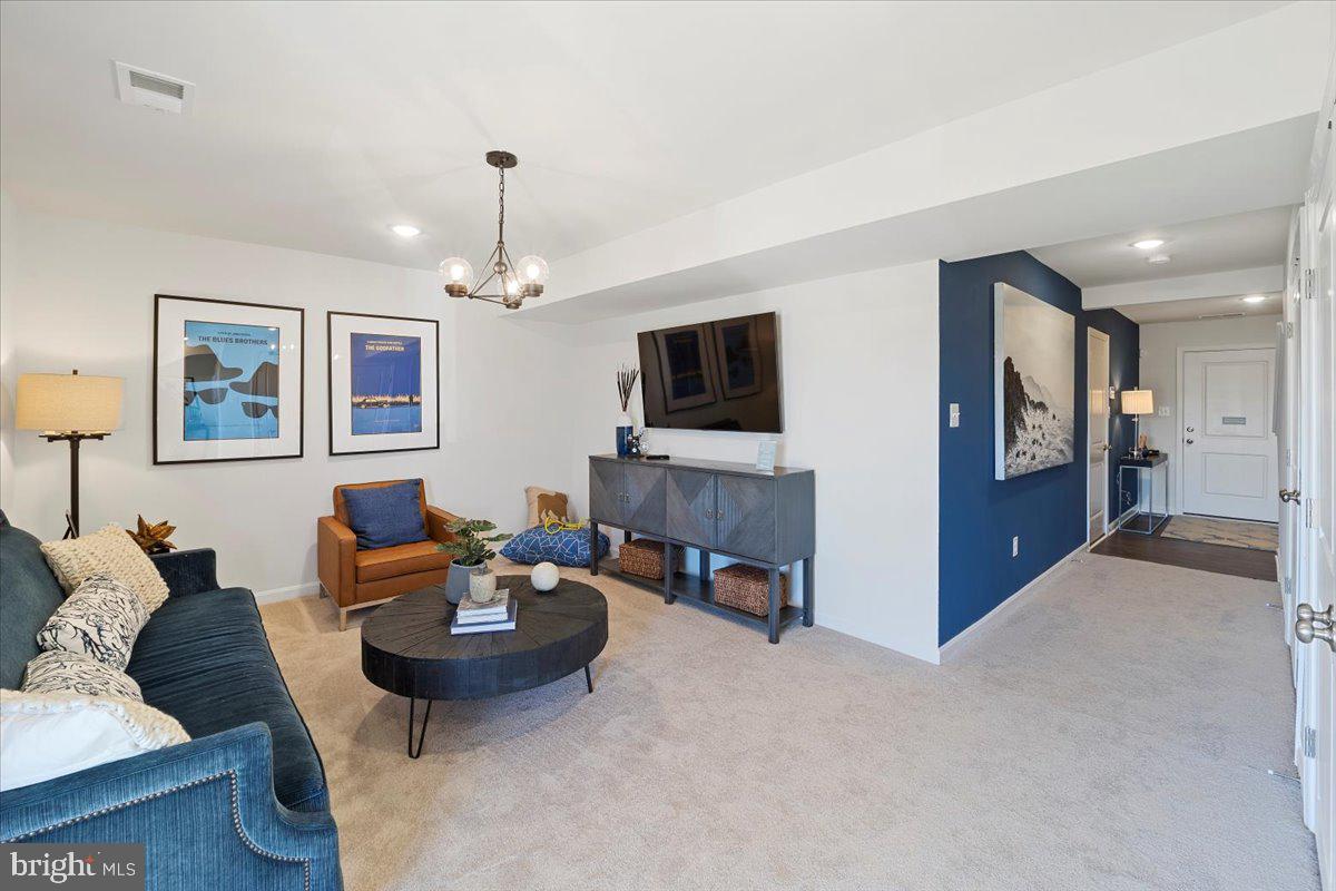 DILLON FARM - Residential