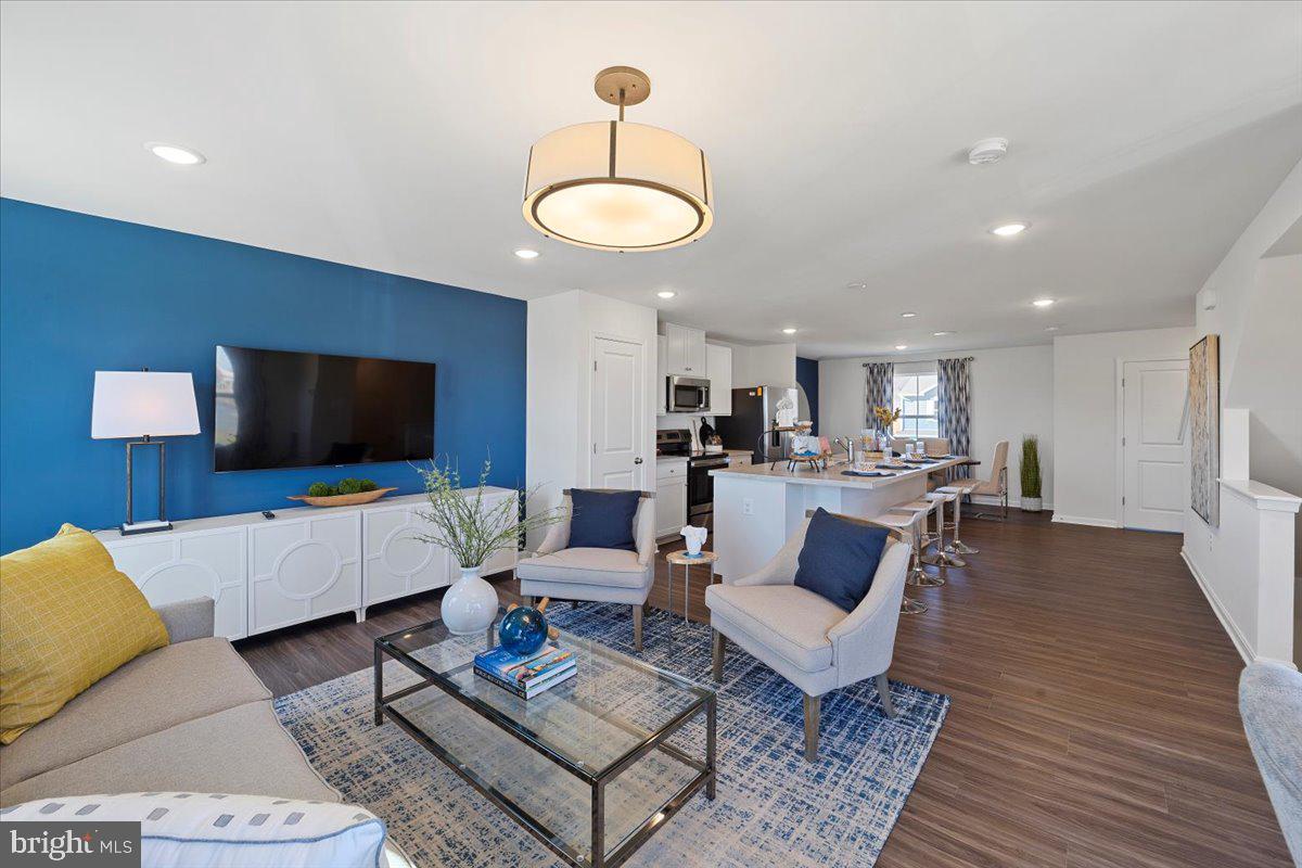 DILLON FARM - Residential