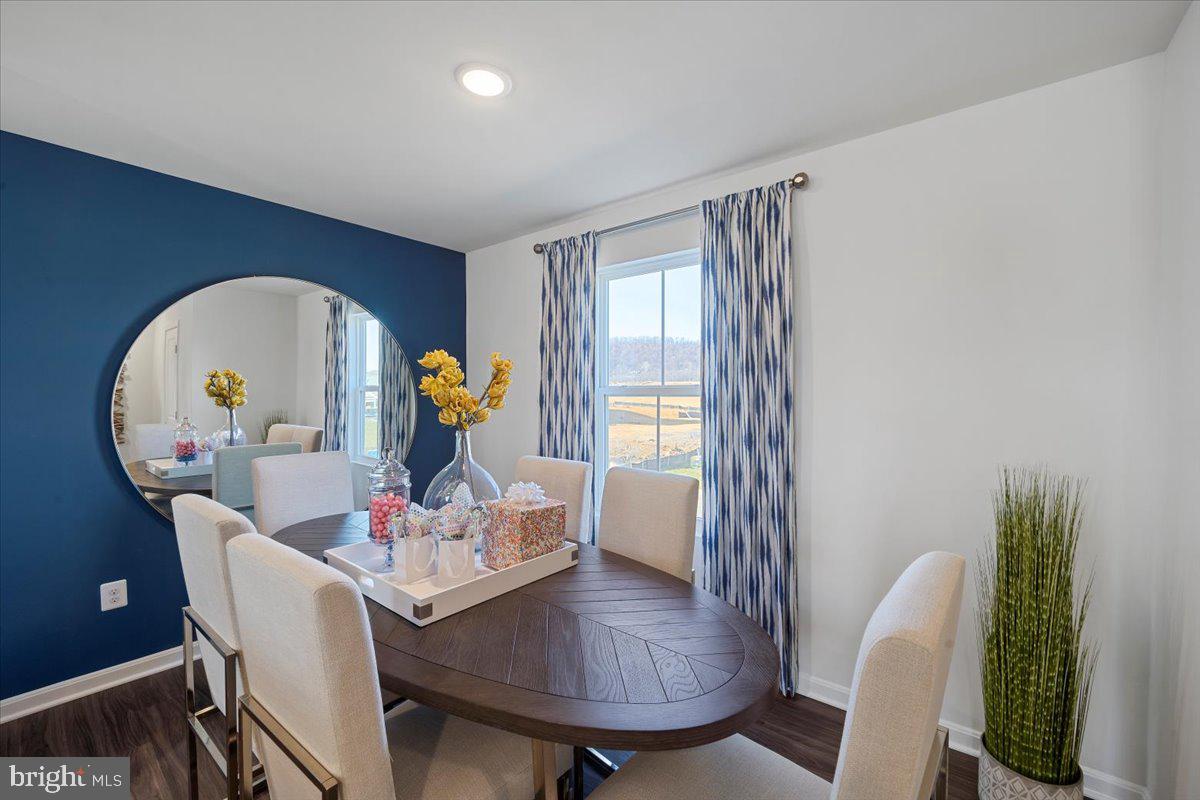 DILLON FARM - Residential