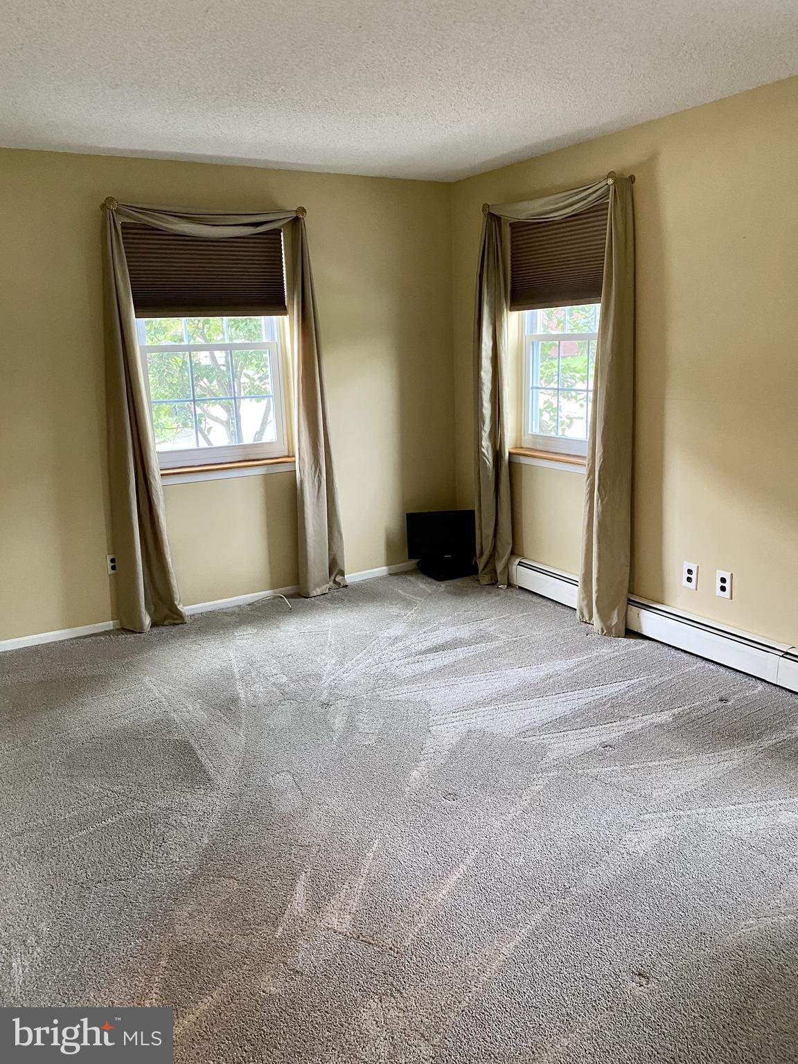 COLLINGDALE - Residential Lease