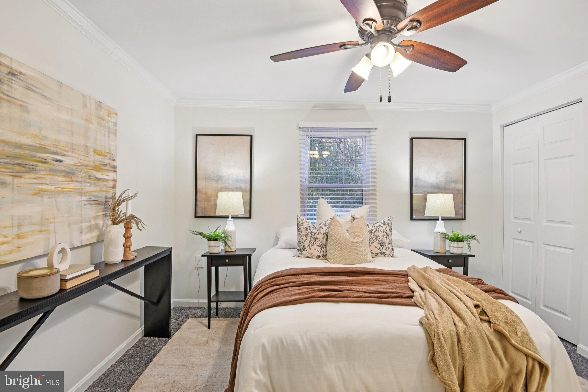 WHISPERING WOODS - Residential