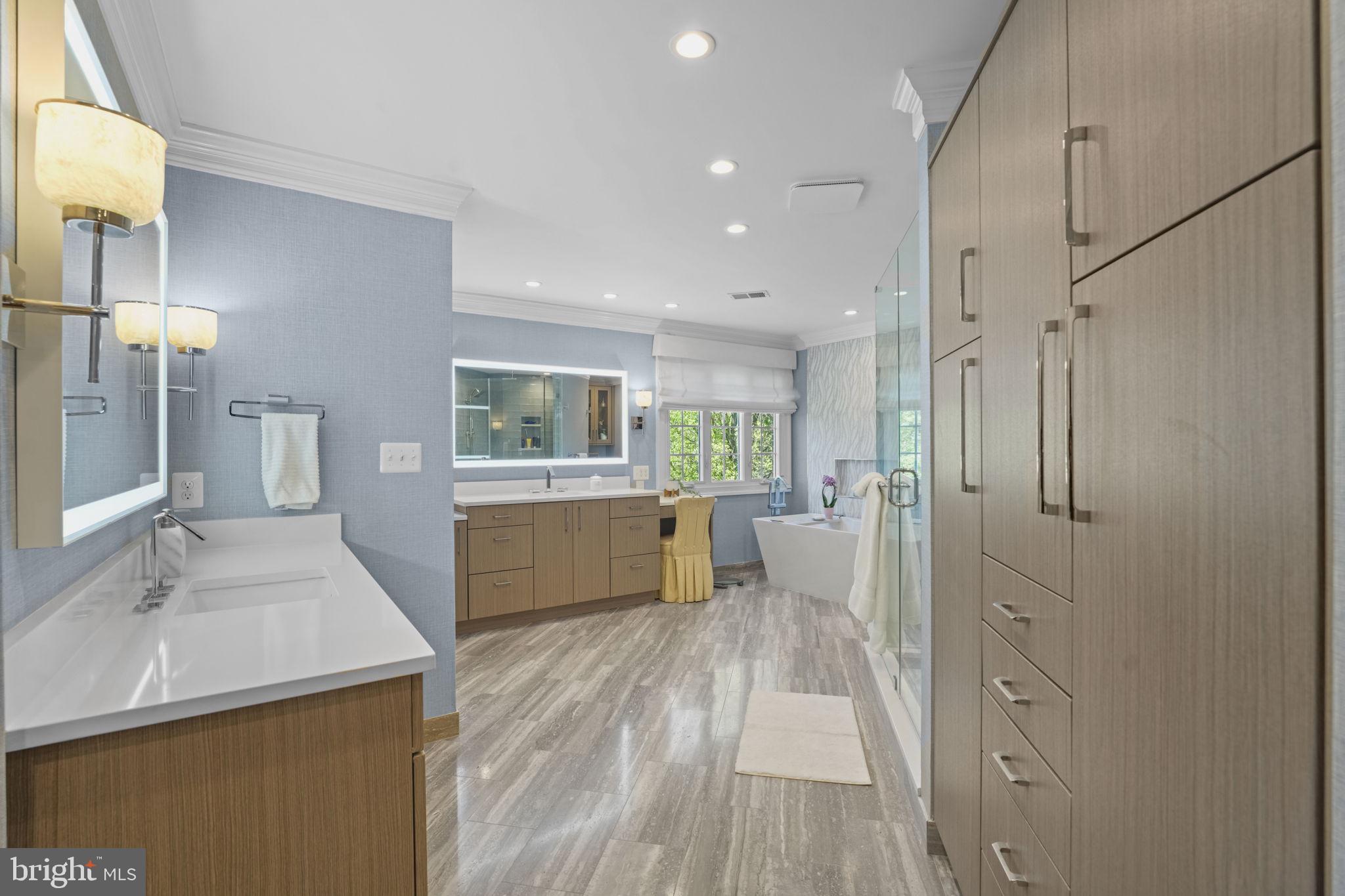 CASCADES ESTATES - Residential