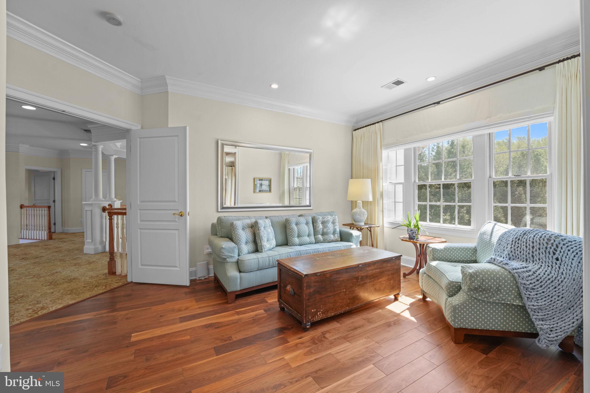 CASCADES ESTATES - Residential