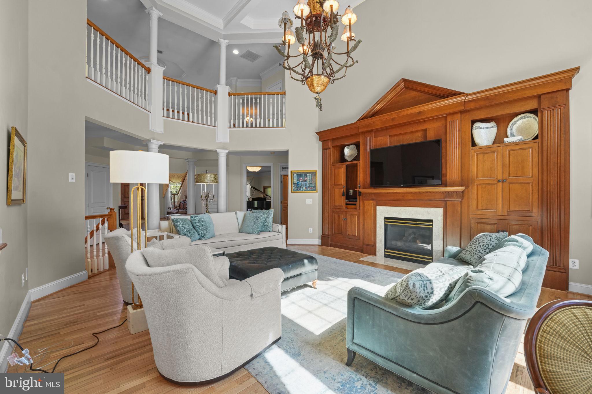 CASCADES ESTATES - Residential