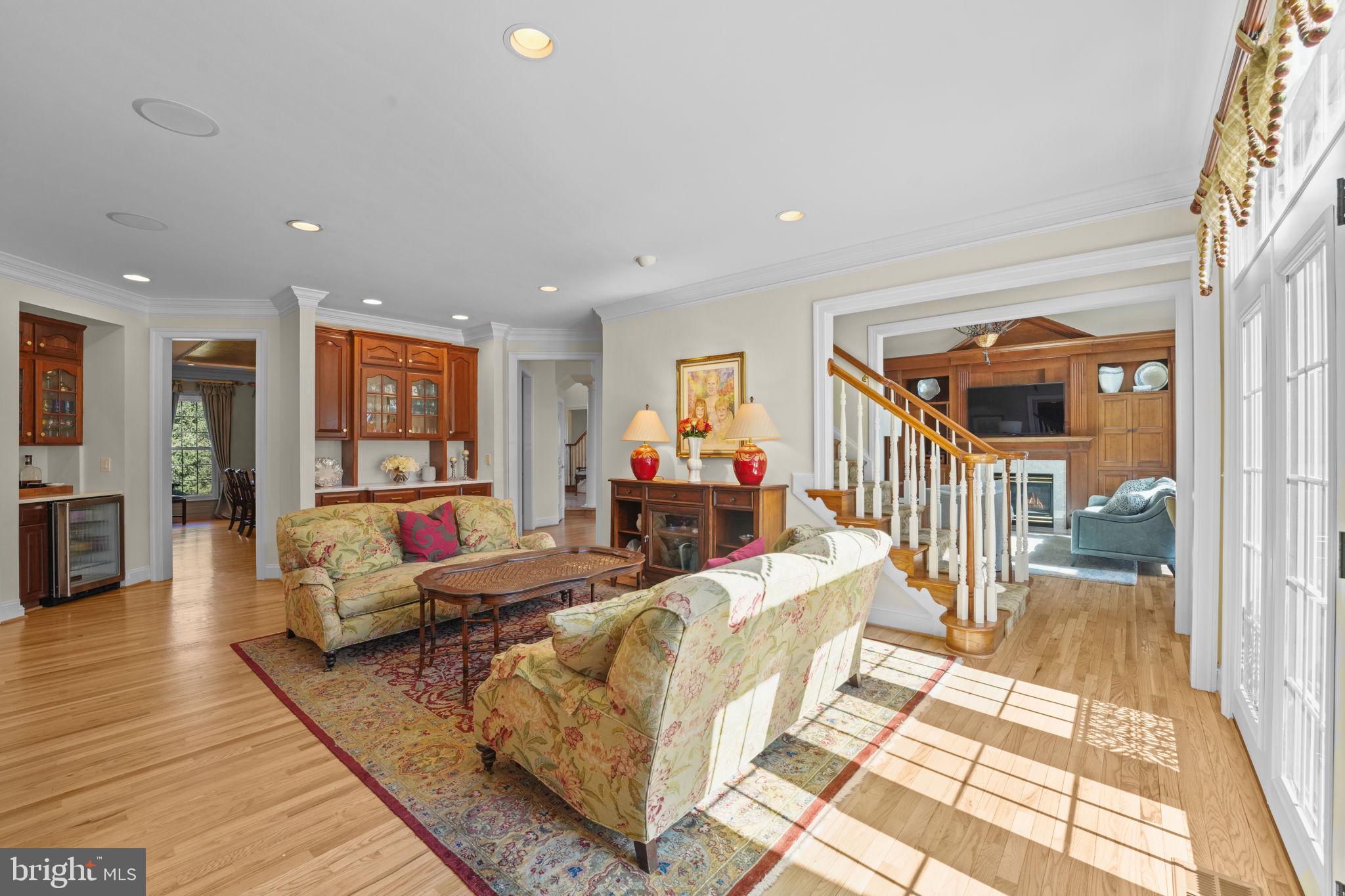 CASCADES ESTATES - Residential