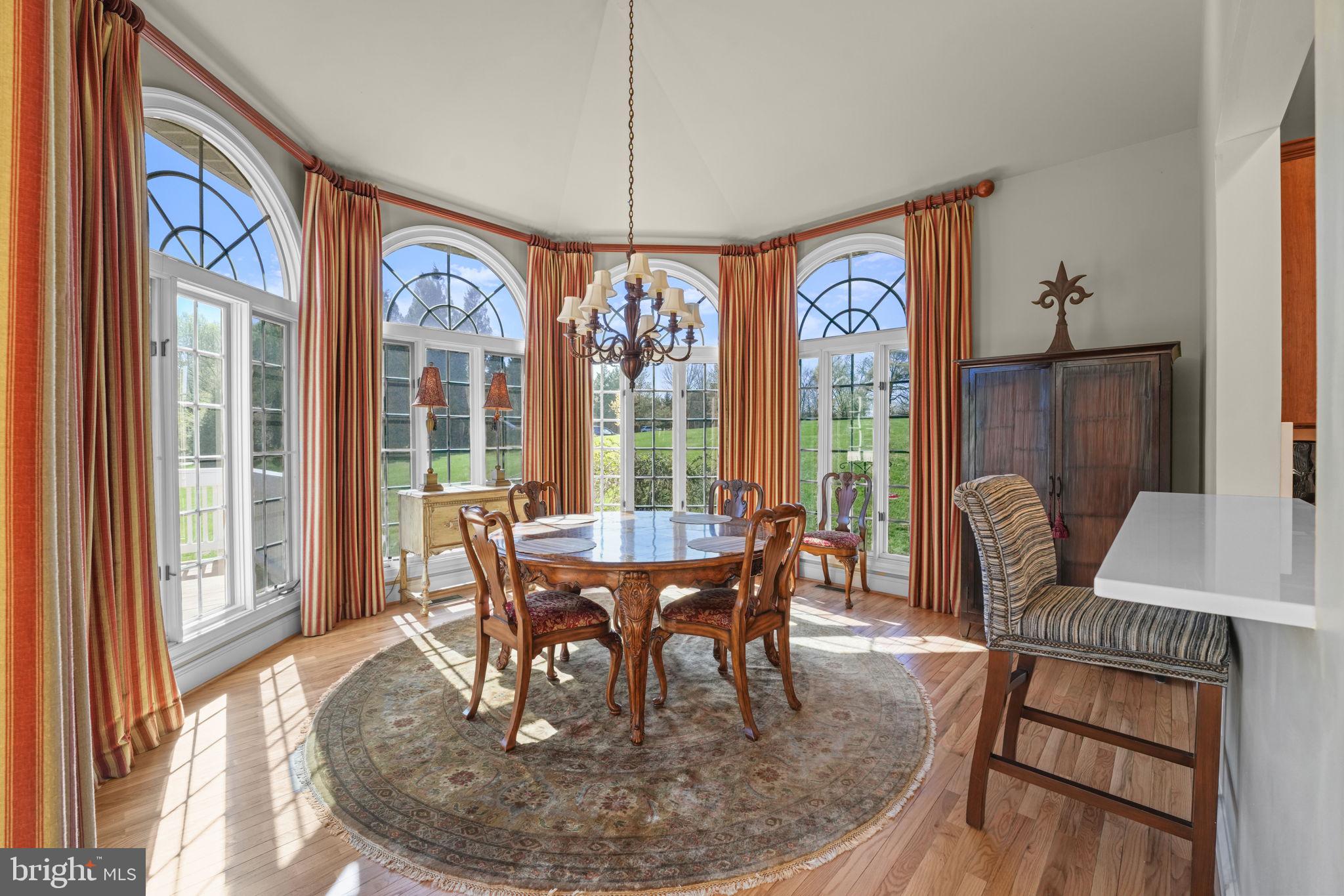 CASCADES ESTATES - Residential