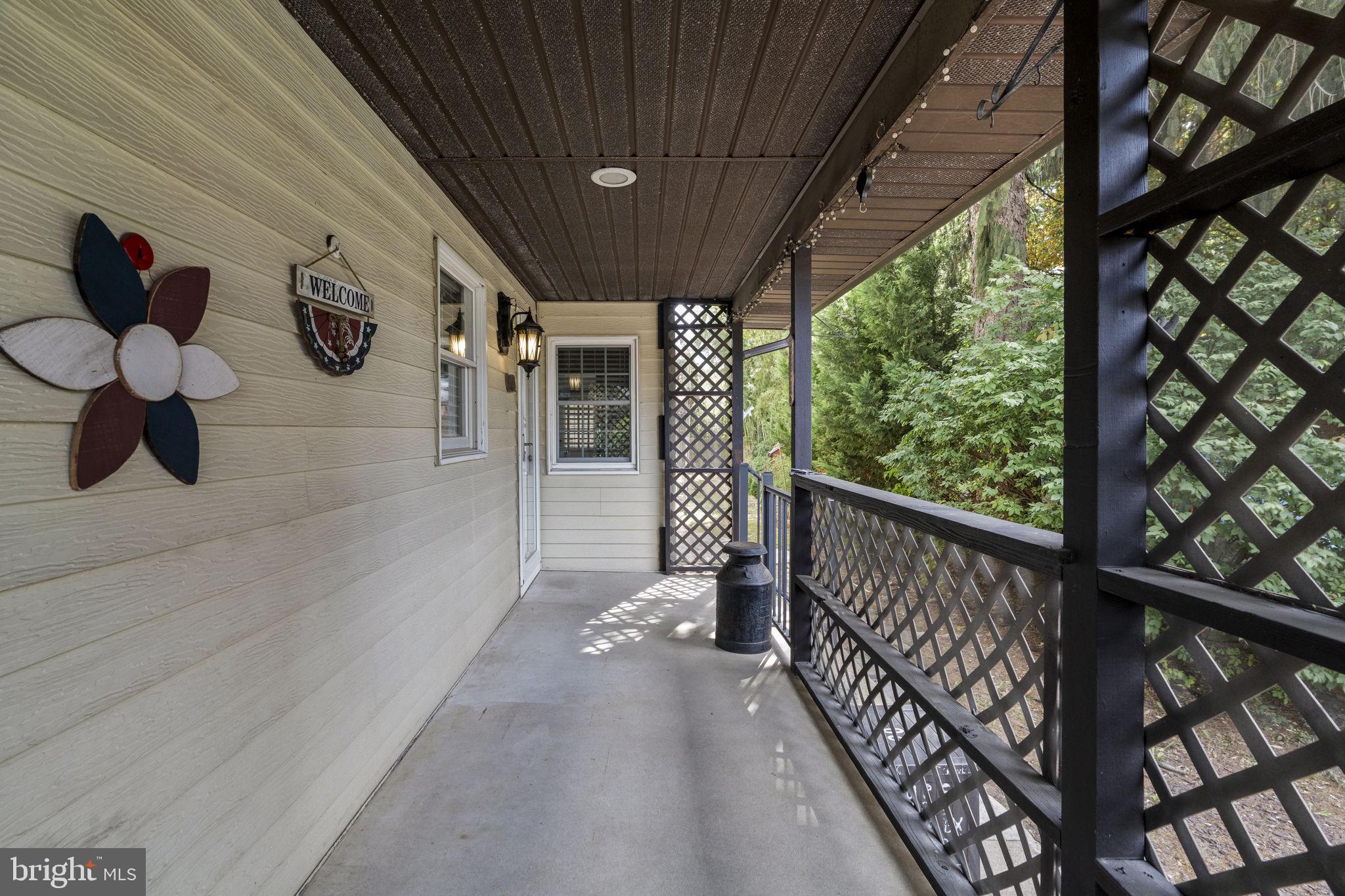 20 UNITED STATES AVENUE E