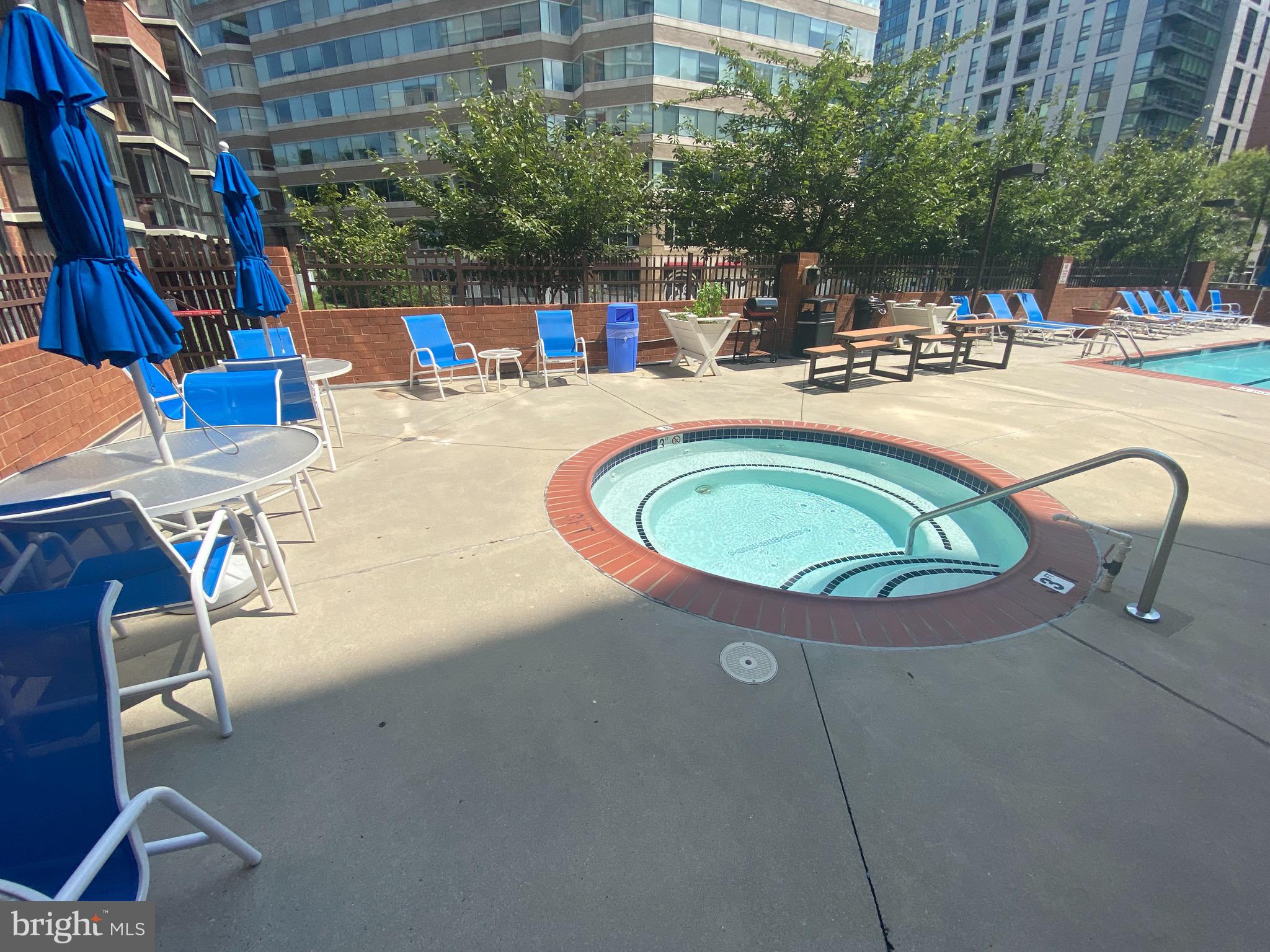 BALLSTON - Residential