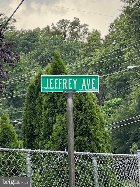 JEFFREY AVENUE