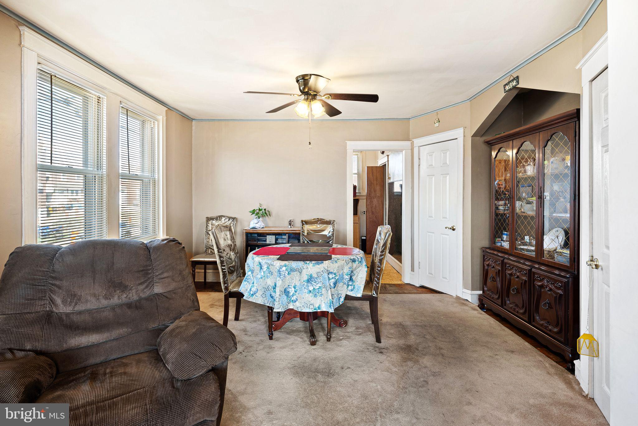 HOLMESBURG - Residential