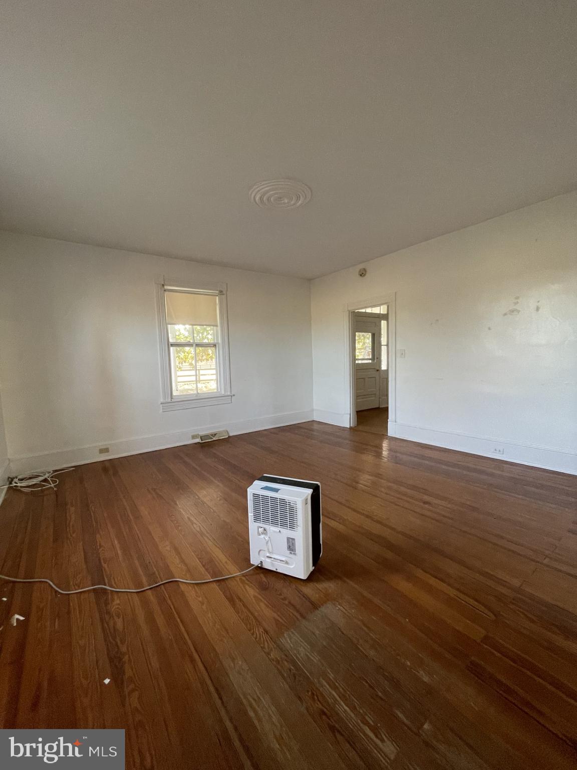 12441 AMBASSADOR LANE