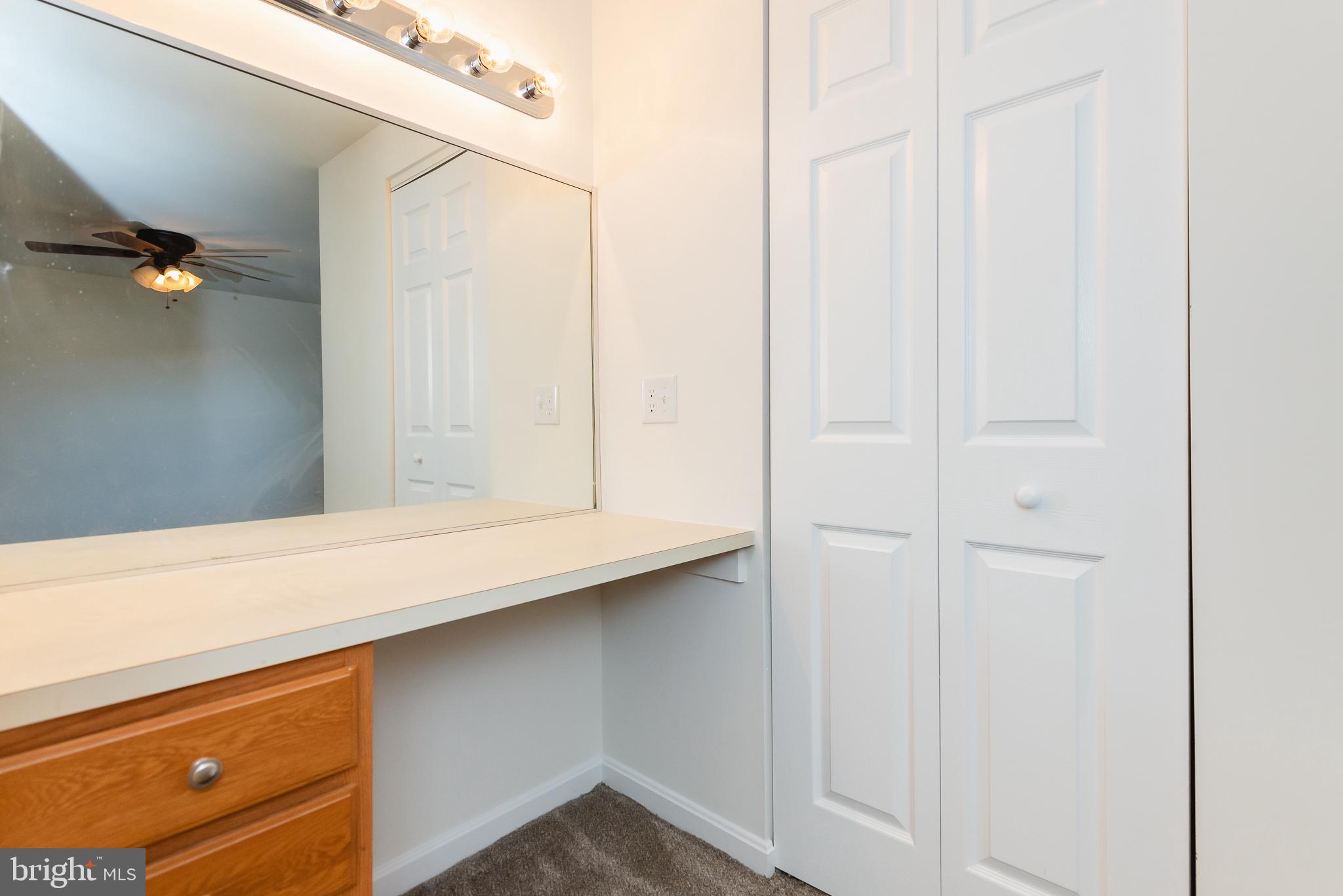 LAUREL WOODS - Residential Lease