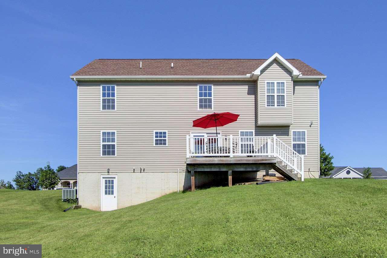 SHADOWBROOKE - Residential