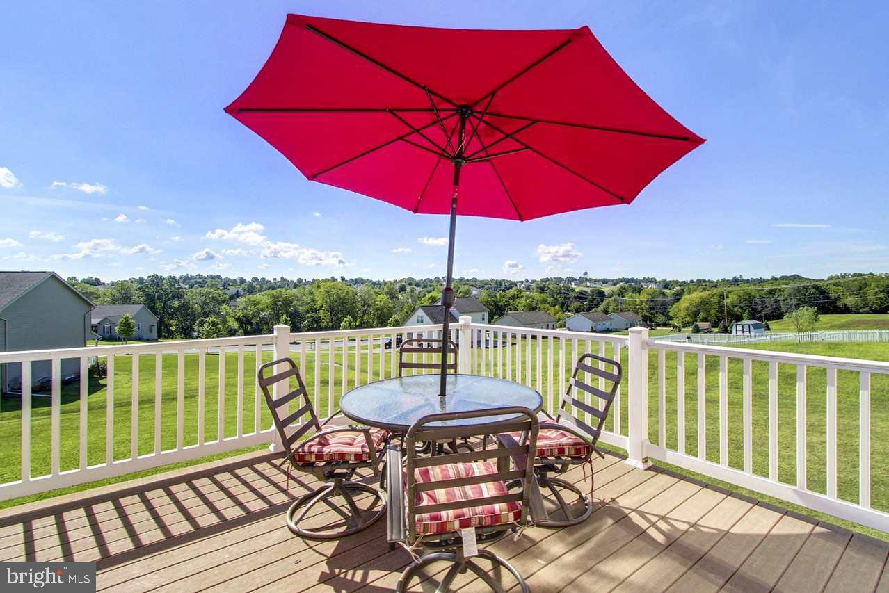 SHADOWBROOKE - Residential