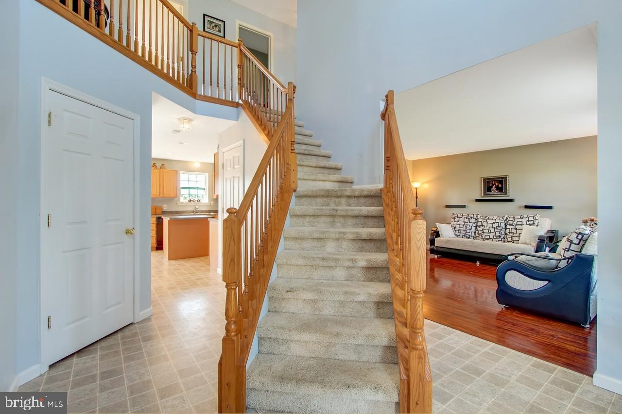 SHADOWBROOKE - Residential