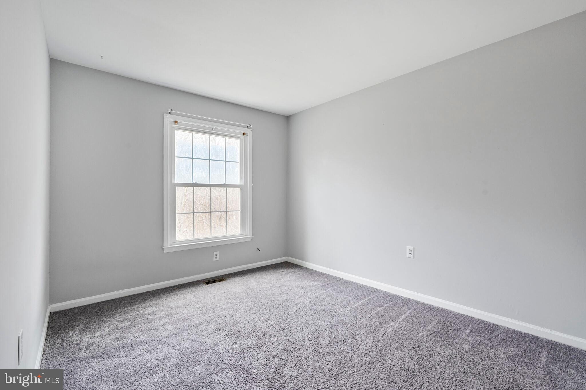 LAKE RIDGE - Residential Lease