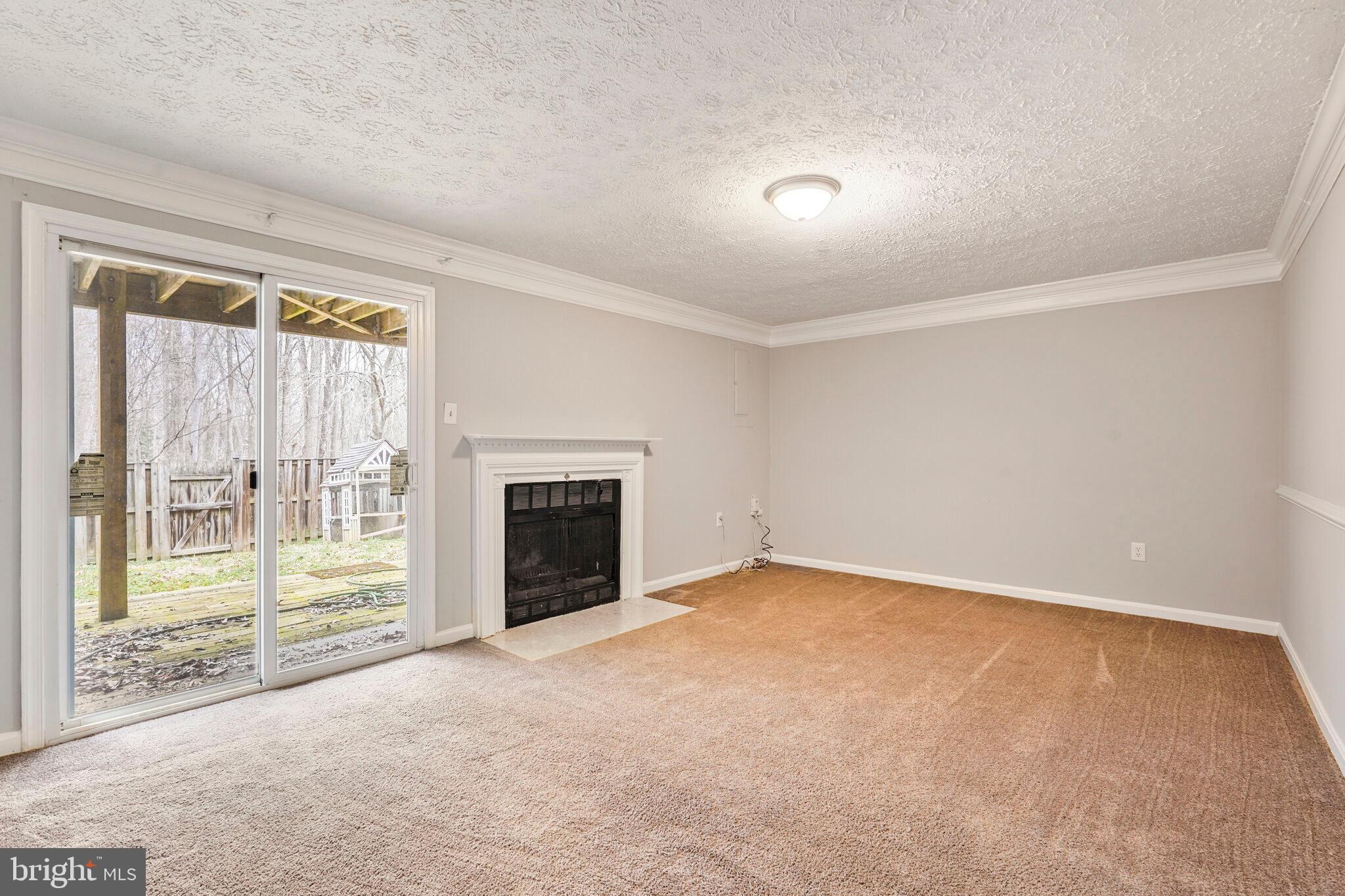 LAKE RIDGE - Residential Lease