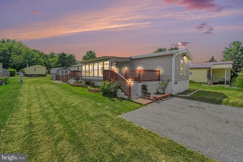 Mobile Home For Sale - 181 Northcrest Acres Park Tp-0181<br/> LEBANON, PA 17046