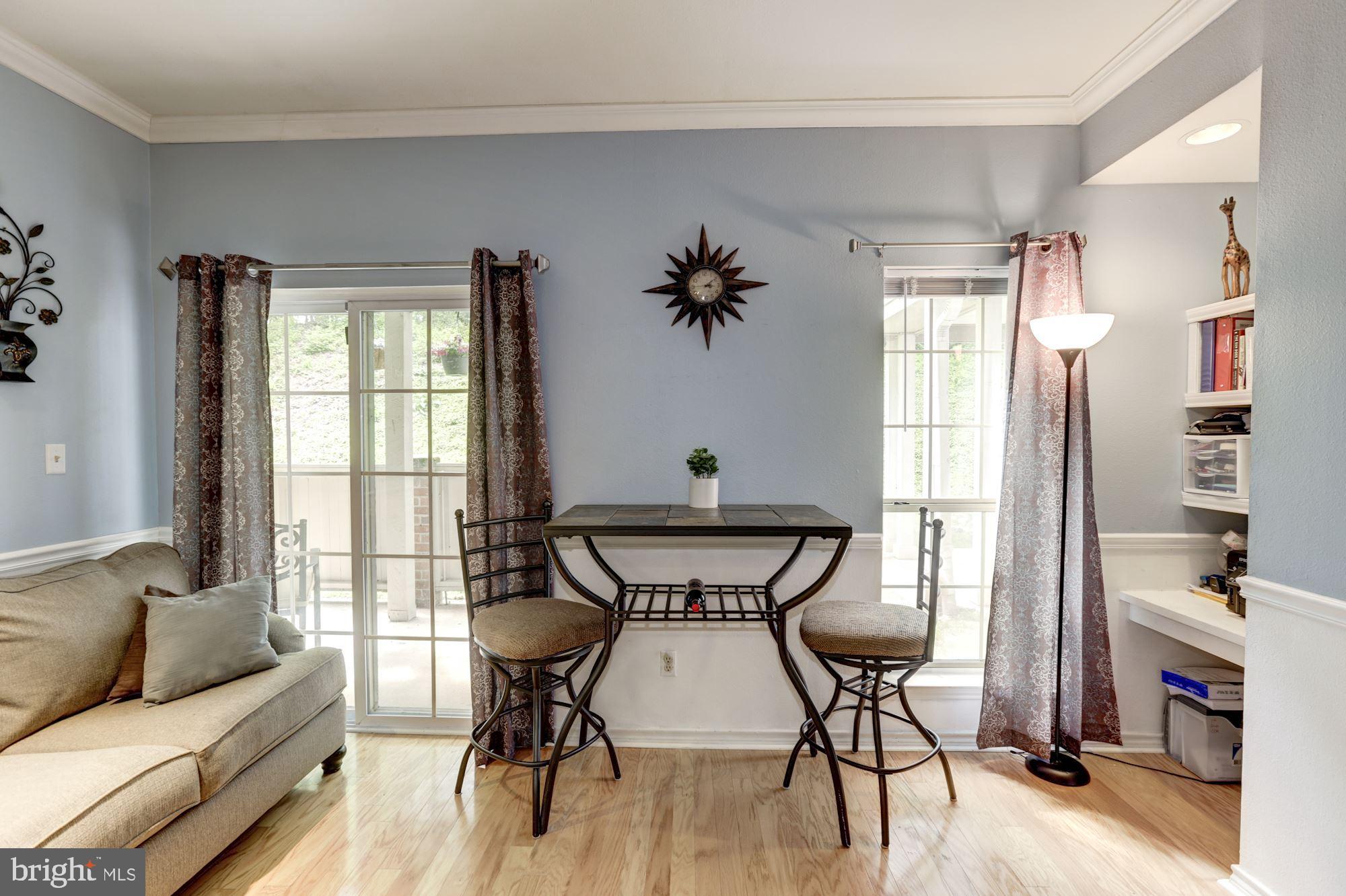 PENDERBROOK SQUARE CONDOMINIUMS - Residential