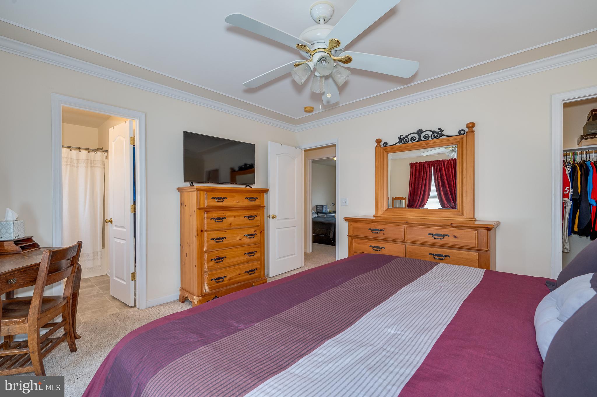 AMBER WOODS - Residential